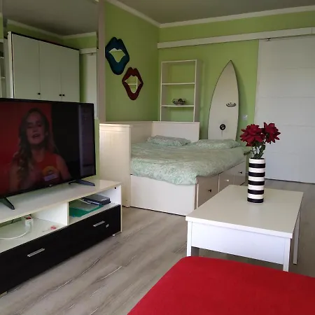 Homestay Residencial Las Vinas *
